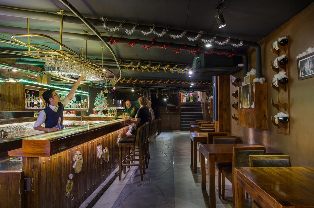 Viet View & Khách sạn Hà Nội