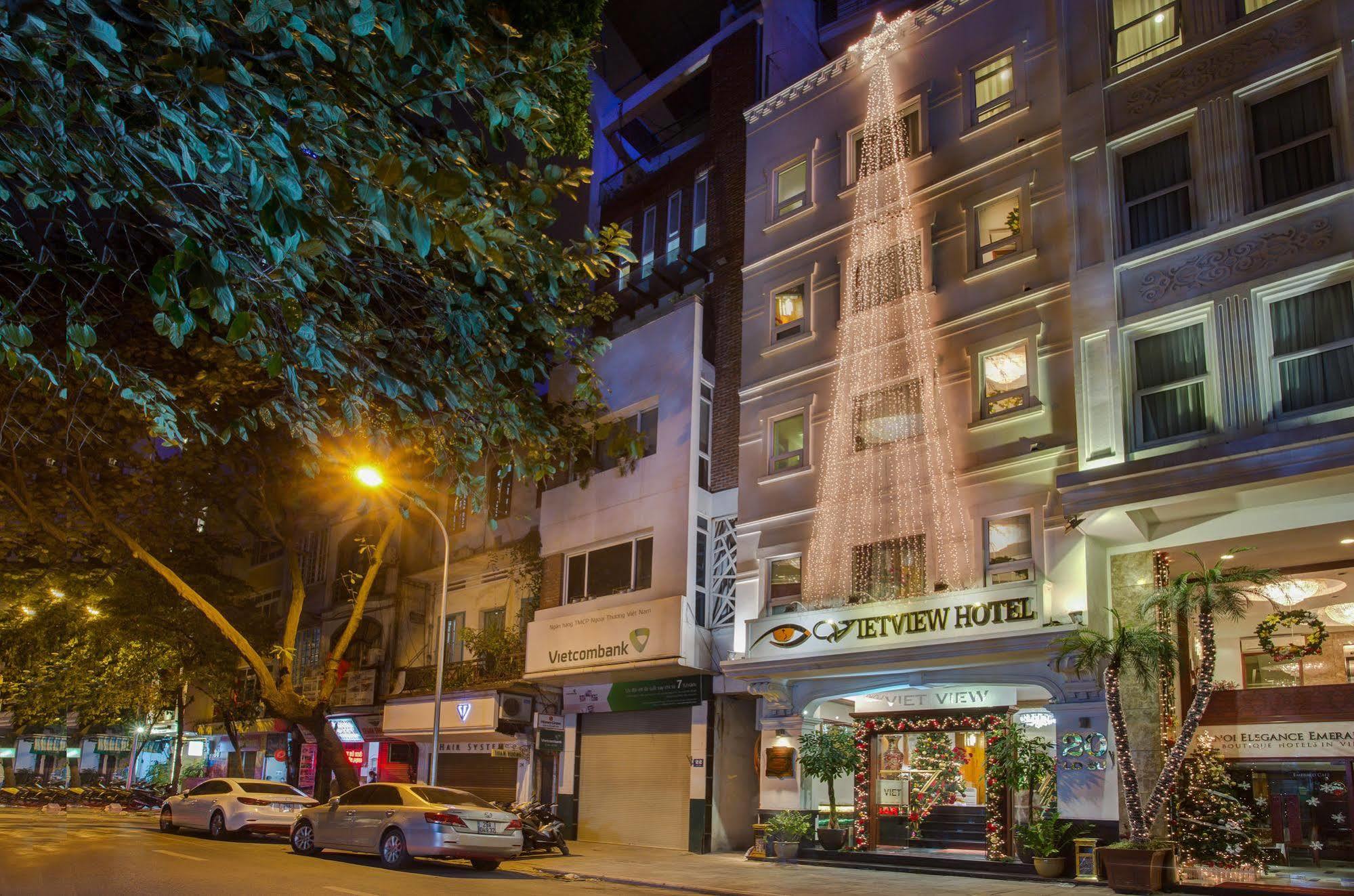 Viet View & Hà Nội